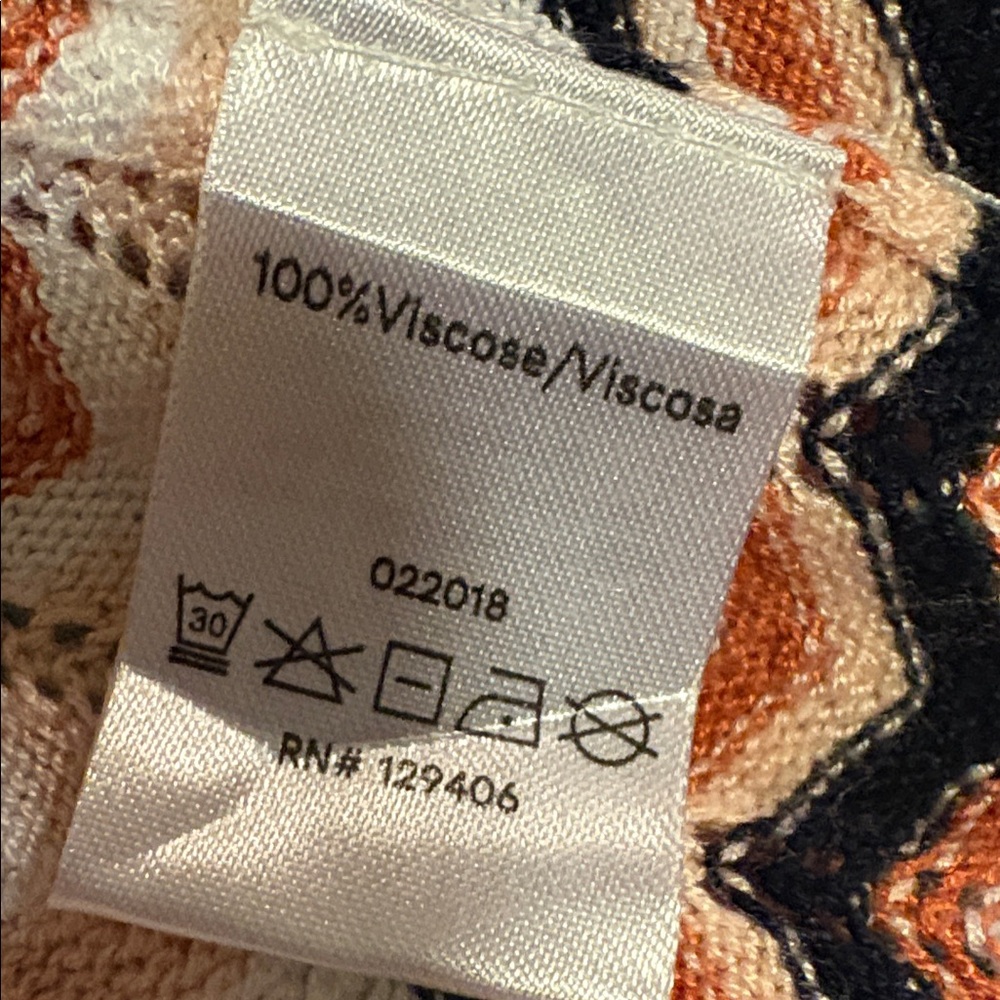 Chevron Patterned Wrap Sweater - Picture 4 of 4